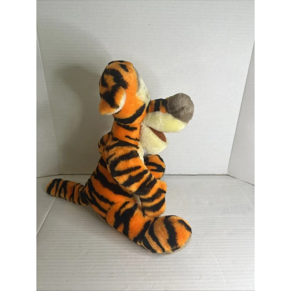 Vintage Tigger‎ Plush Disneyland Walt Disney World 12